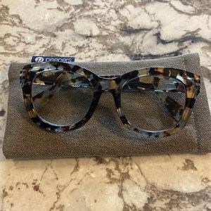 Peepers Center Stage Progressive +2 glasses